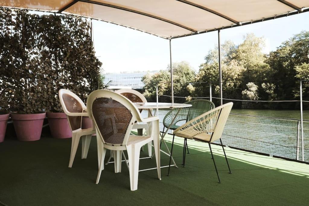 Belle Peniche Romantique A Paris Boulogne-Billancourt Bagian luar foto